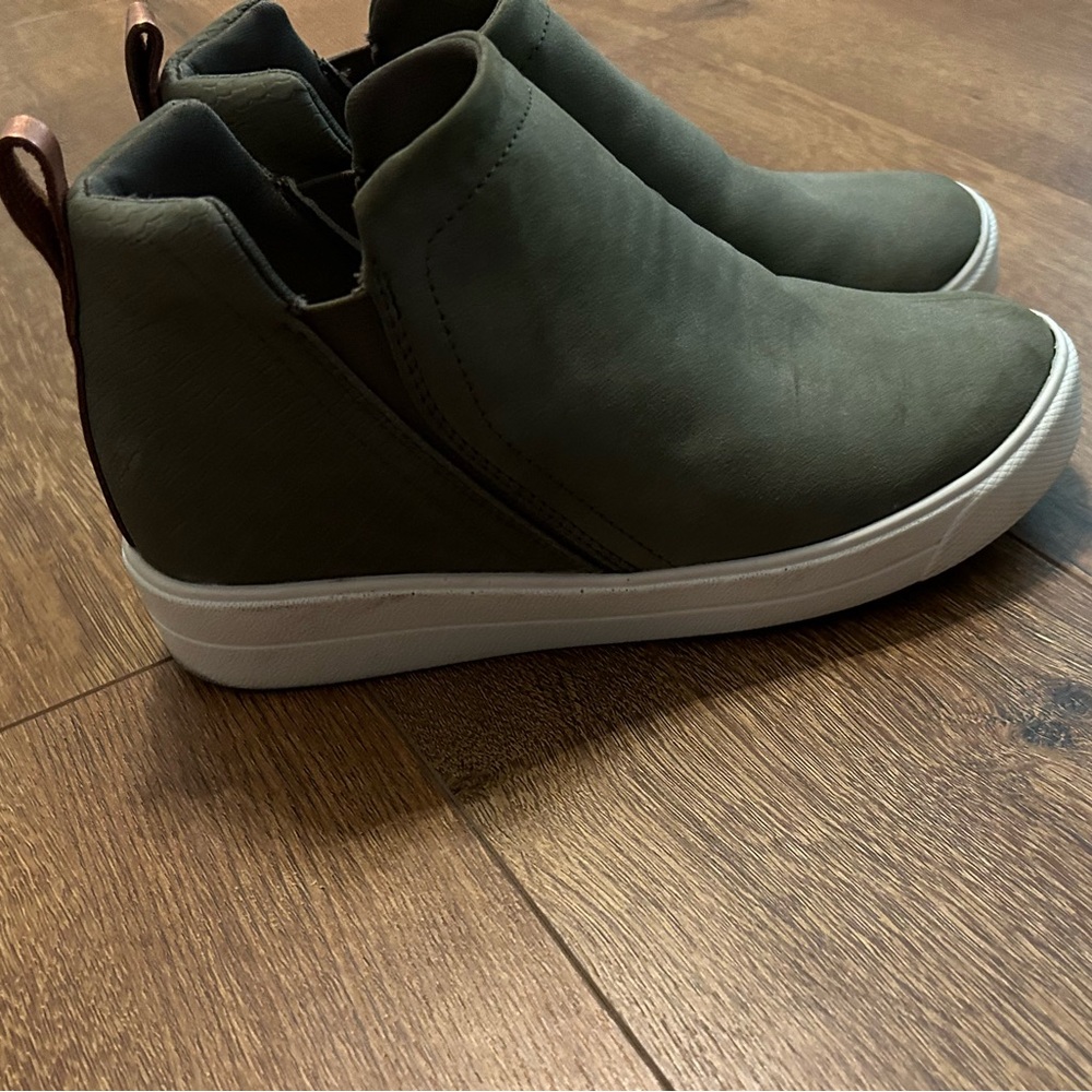 Women Ryka shoes